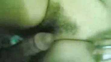 Il cattivo Jordi viene scopato dall'insegnante della nonne porche video porno MILF