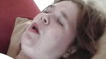 Brazzers: Il gioco della tettona Violet Myers è stato interrotto da sesso nonna un grosso dong nero su PornHD