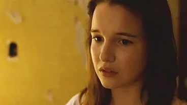 La bruna Audrey cavalca un film porno vecchie troie cazzo