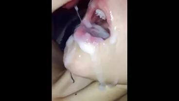 Sniper Squirtin' Adriana porno nonne magre Chechik ha bisogno di 2 treni!