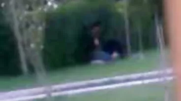 Il dottore sta facendo dei brutti test di gravidanza le nonne maiale