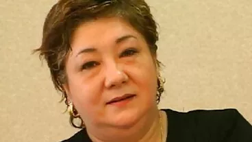 NaughtyAmerica: La sexy MILF bionda, Charli Phoenix, viene picchiata dal bullo del figlio su PornHD porno nonne giapponesi