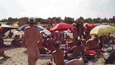 La giovane e arrapata Alexa nonne in calore Grace fa impazzire il fratellastro